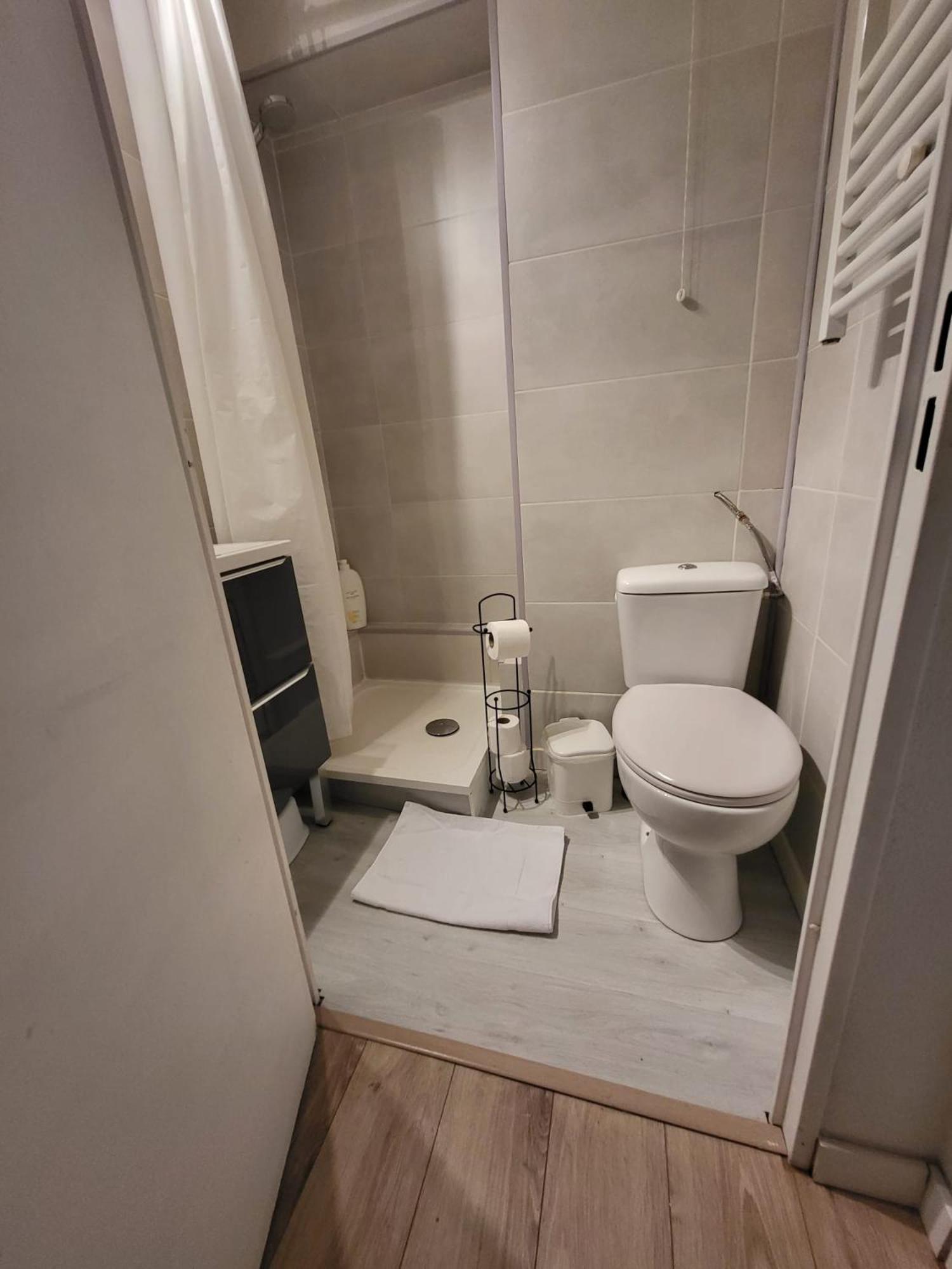 Reglisse-12 Min Des Parcs Walt Disney-Arrivee Autonome - Parking & Wifi Gratuit Bussy-Saint-Georges Exterior photo