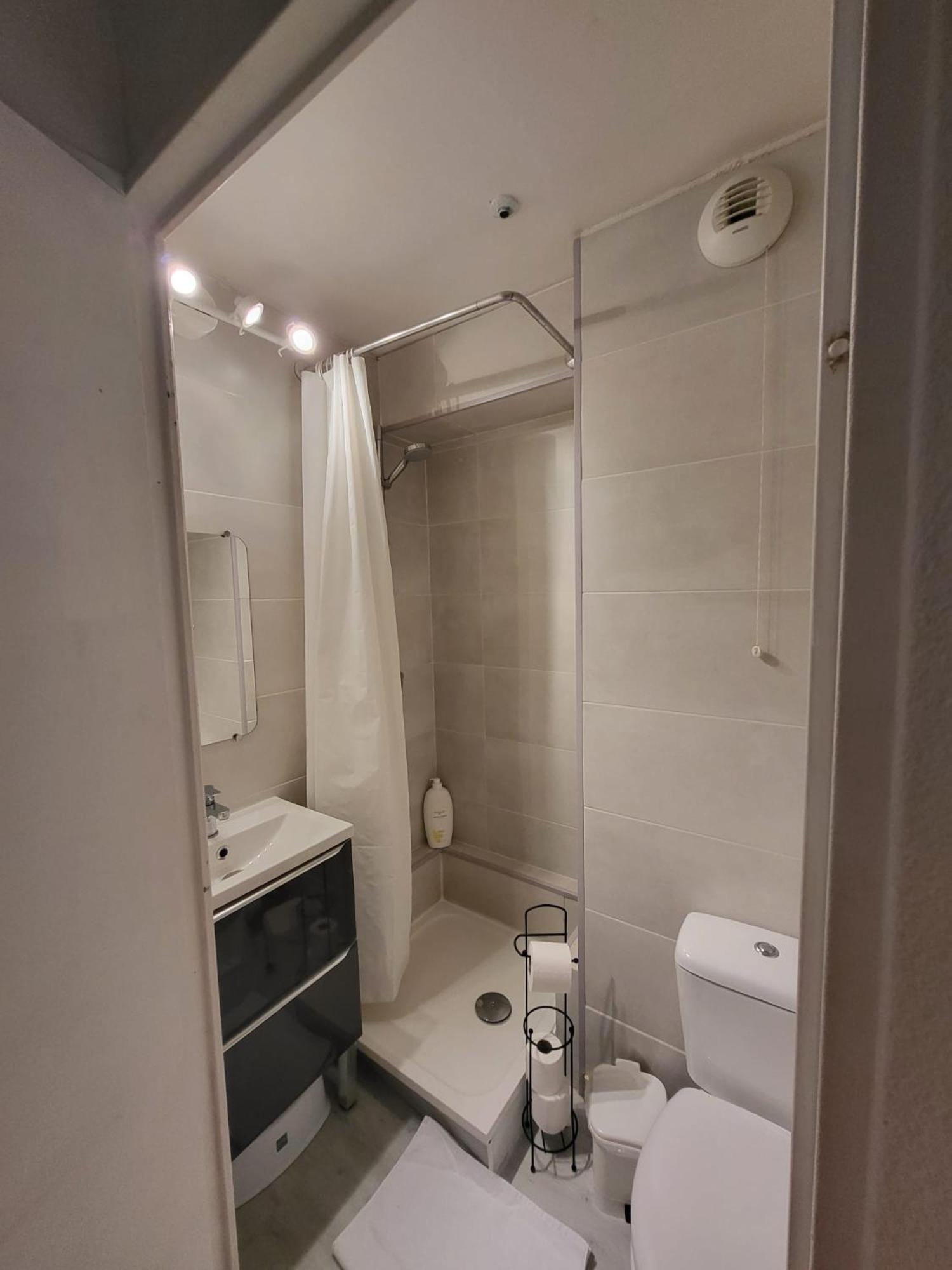Reglisse-12 Min Des Parcs Walt Disney-Arrivee Autonome - Parking & Wifi Gratuit Bussy-Saint-Georges Exterior photo